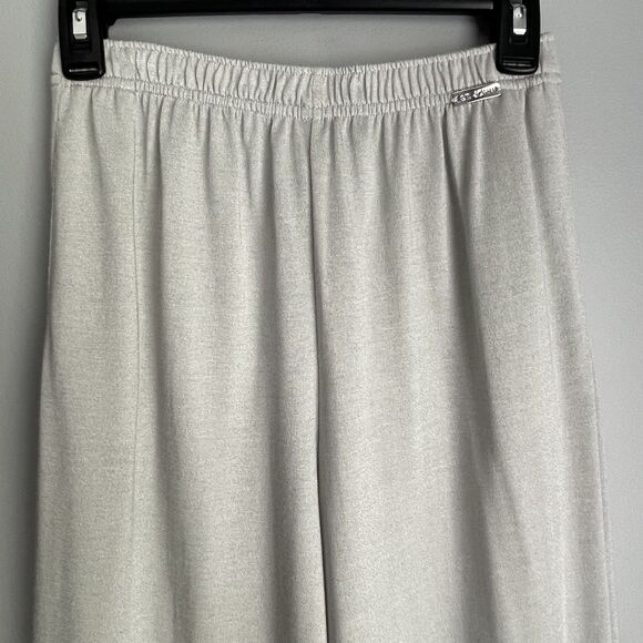 St. John Sport by Marie Gray Pants Size P /US 2 Pale Gray Metalic Sheen Pockets - Picture 6 of 16